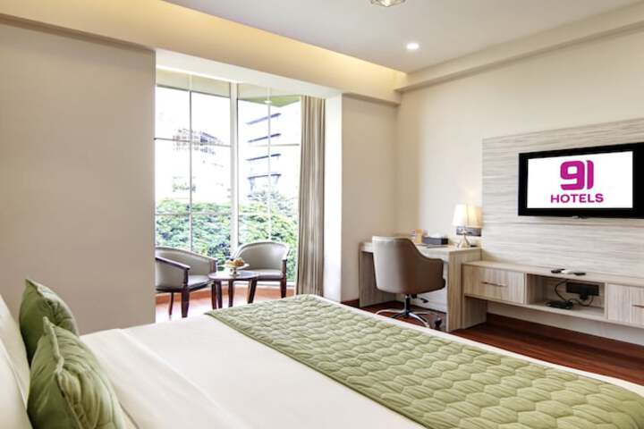 Room 54 of 79