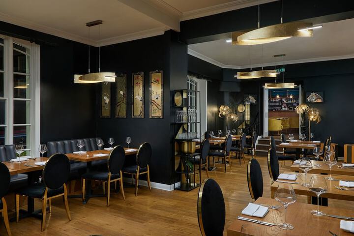 Dining Photos