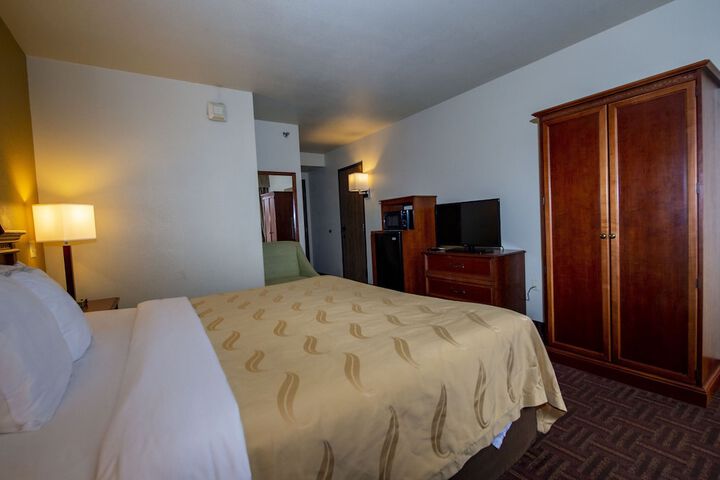 Room 26 of 68