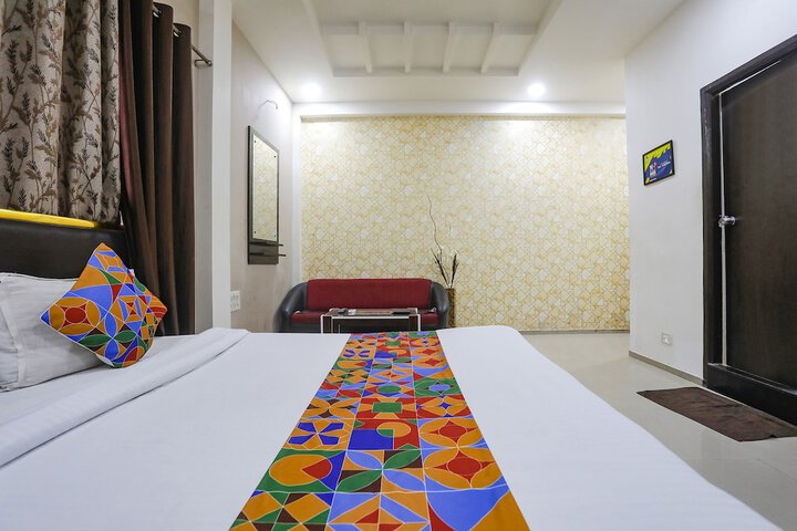 Room 18 of 26