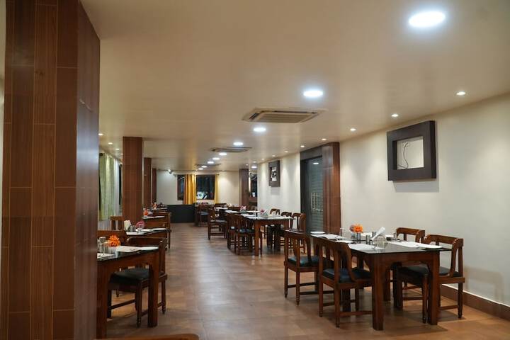 Dining 14 of 20