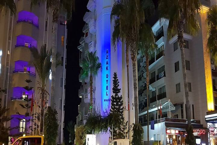 Hotel 35 of 39
