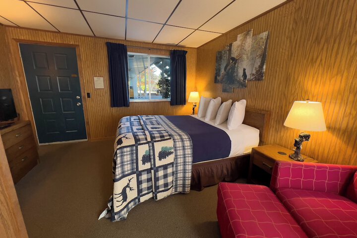 Room 8 of 54