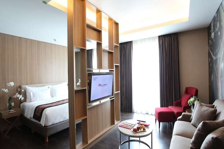 Room 7 of 47