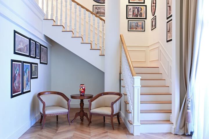 Room 20 of 42