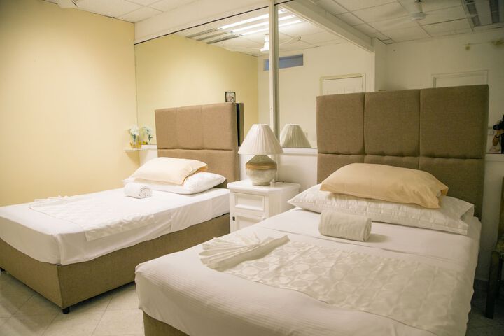 Room 28 of 47