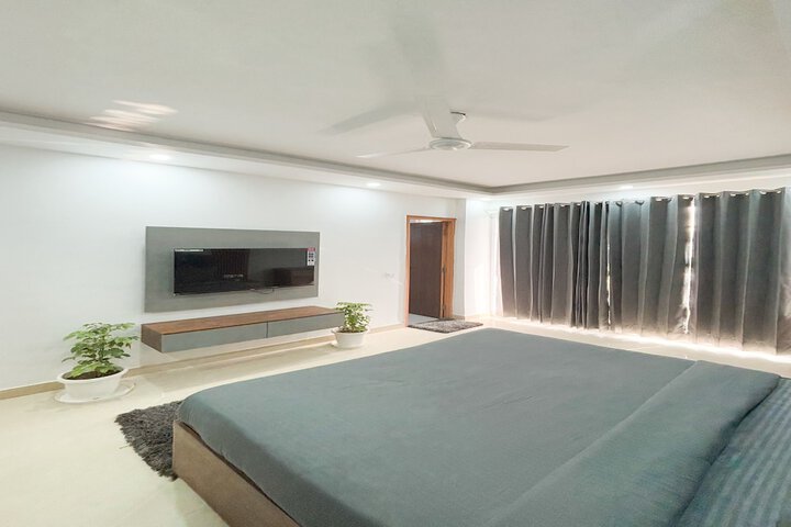 Room 20 of 25