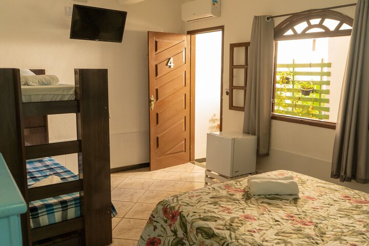 Room 14 of 105