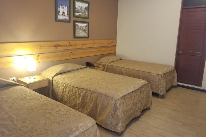 Room 7 of 43