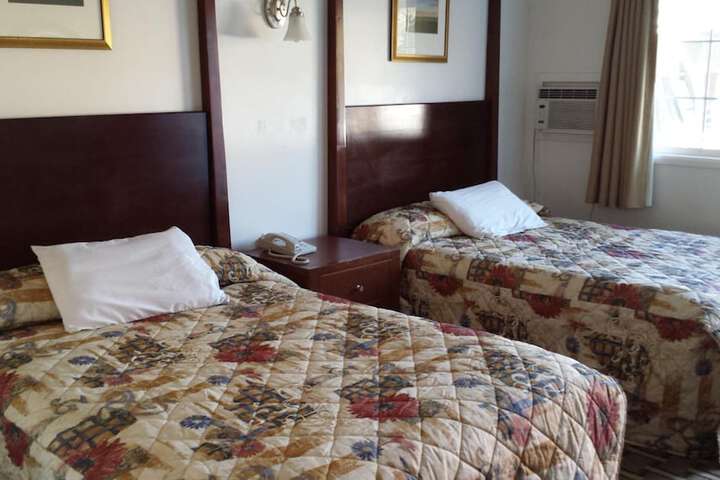 Room 12 of 26