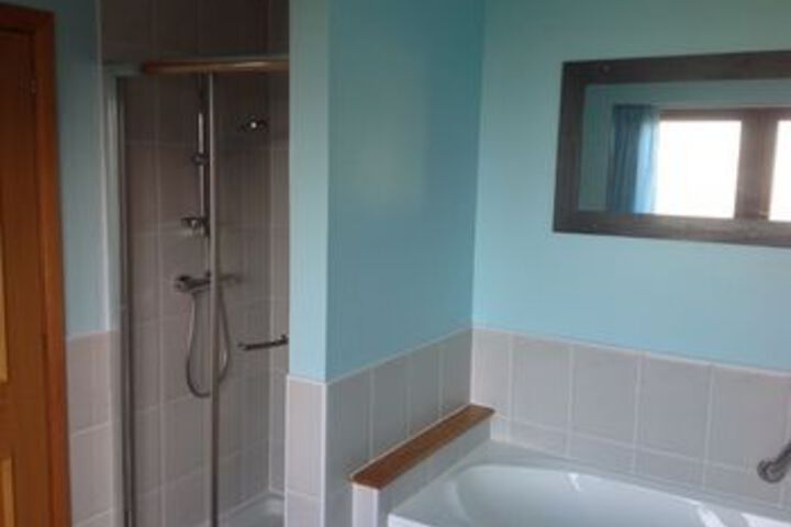 Room 2 of 90