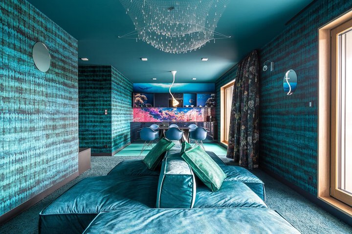 Room 69 of 173