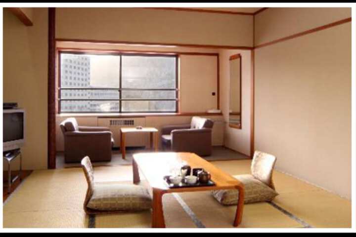 Room 8 of 49