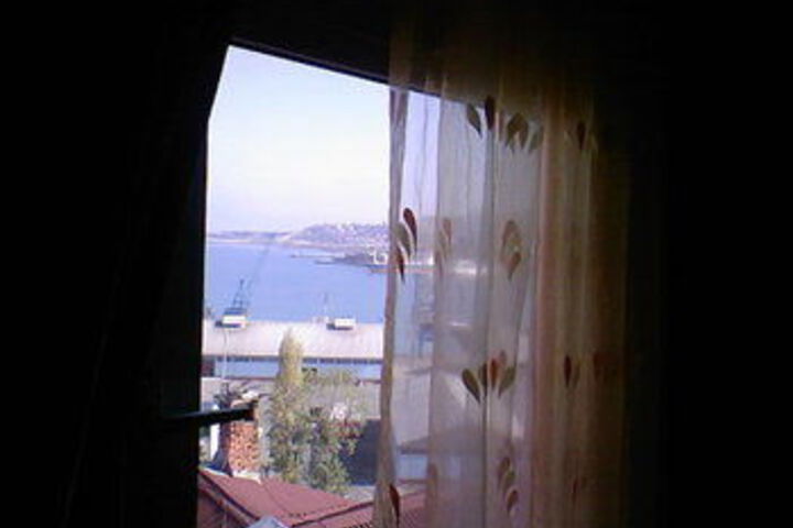 Room 5 of 15