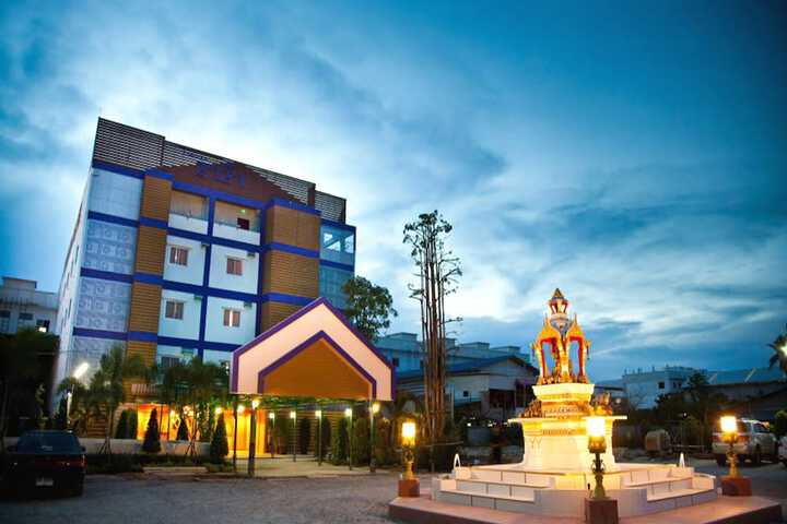 Photo of Zaza Hotel