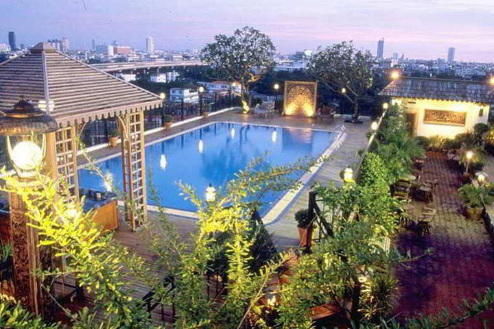 ELEGANCE SUITES