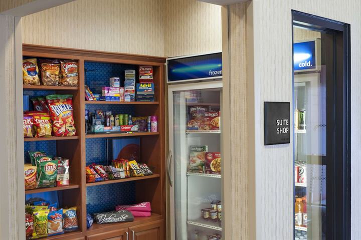 Snack bar