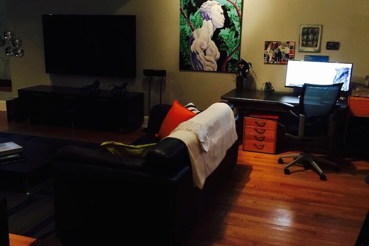 Room 15 of 114