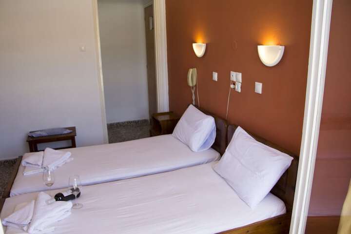 Room 7 of 53