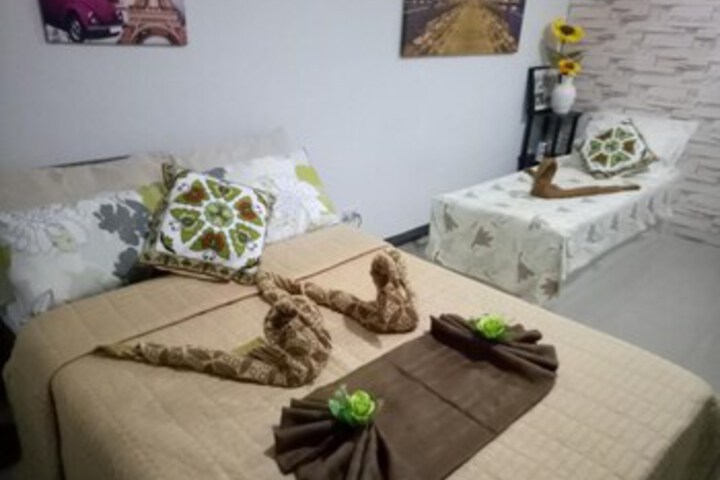 Room 12 of 24