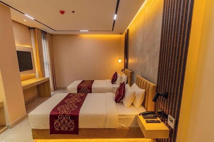 Room 46 of 71