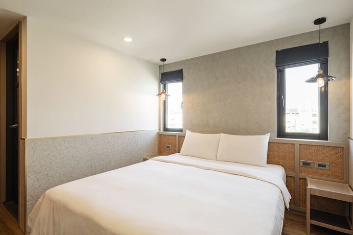 Room 19 of 47