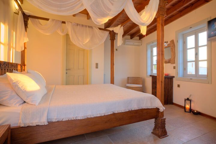 Room 6 of 21