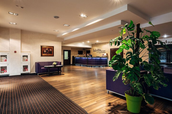 Hotel Interior 106 of 123