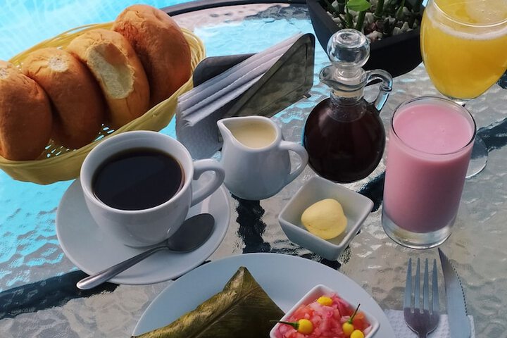 Breakfast/Coffee Service 31 of 39