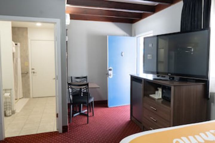 Room 43 of 129