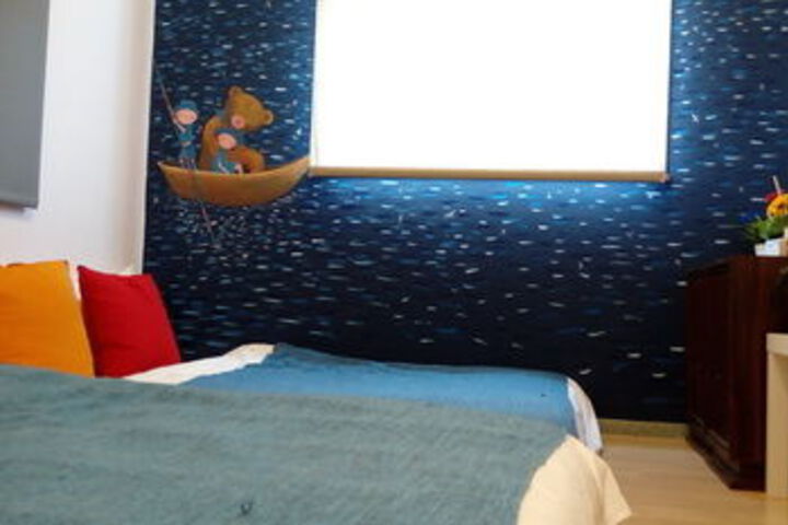Room 11 of 15