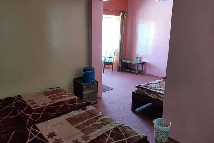 Room 12 of 12