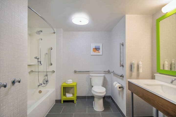 Bathroom shower