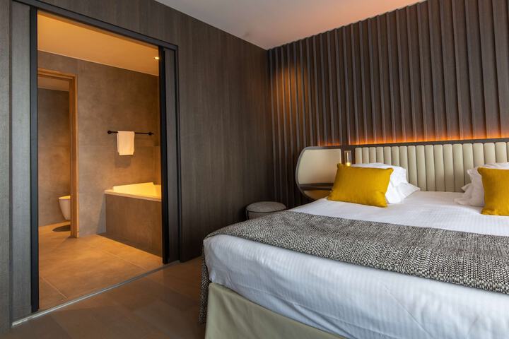 Room 20 of 63