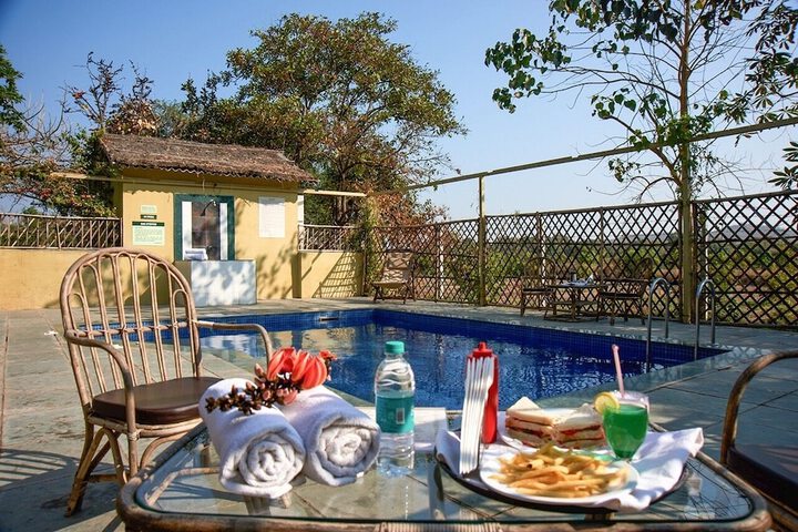 Pool Hotel