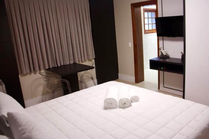 Room 20 of 33