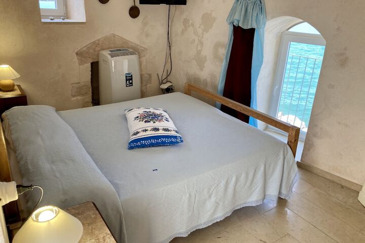 Room 36 of 107