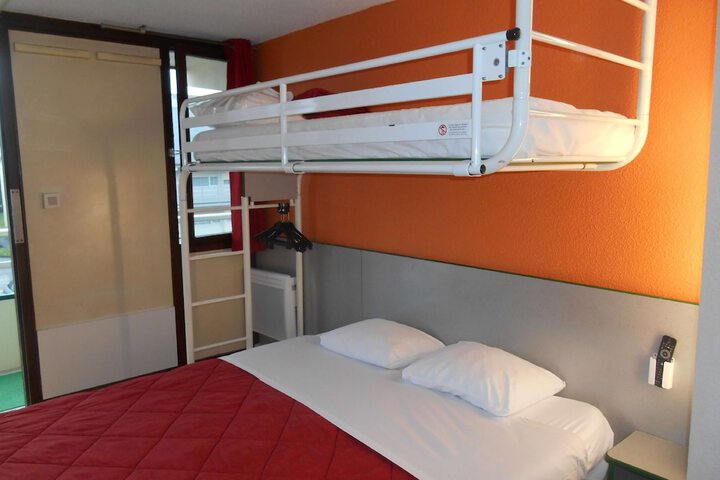 Room 7 of 41