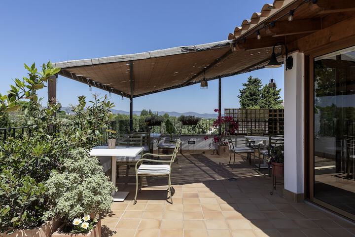 Terrace/Patio 34 of 64