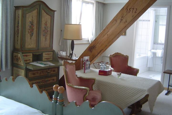 Room 16 of 41