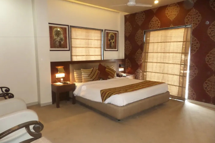 guest_rooms
