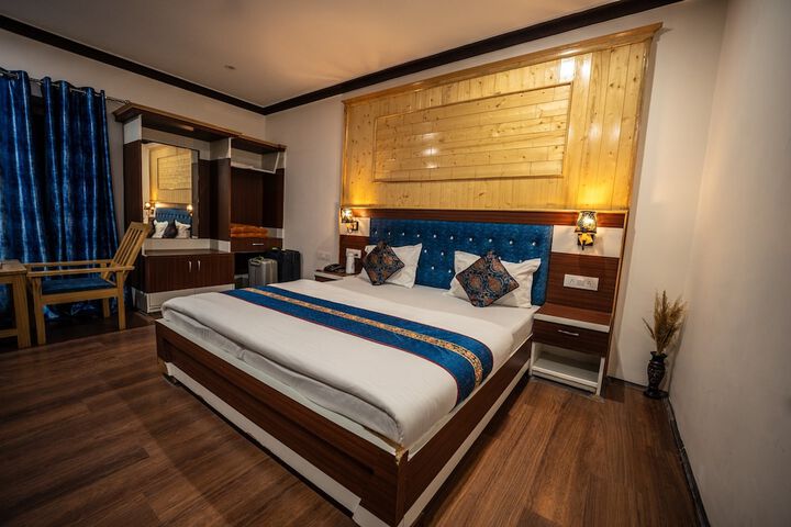Room 20 of 49