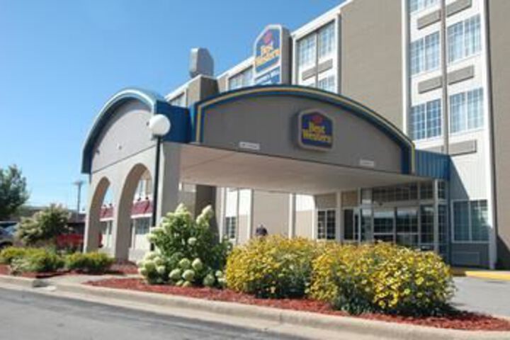 Hotel 44 of 75