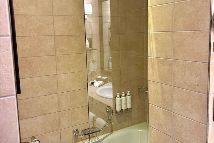 Hotel 91 of 94