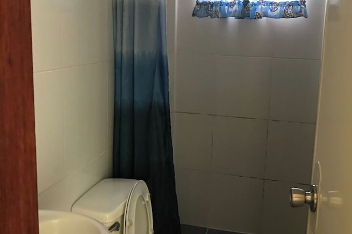 Room 21 of 27