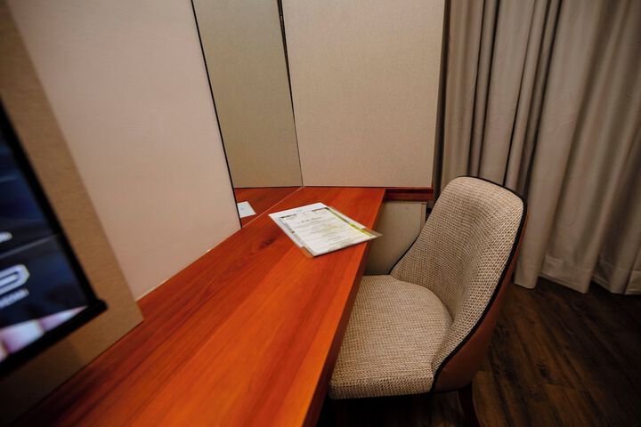 Room amenity