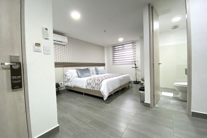 Room 21 of 81