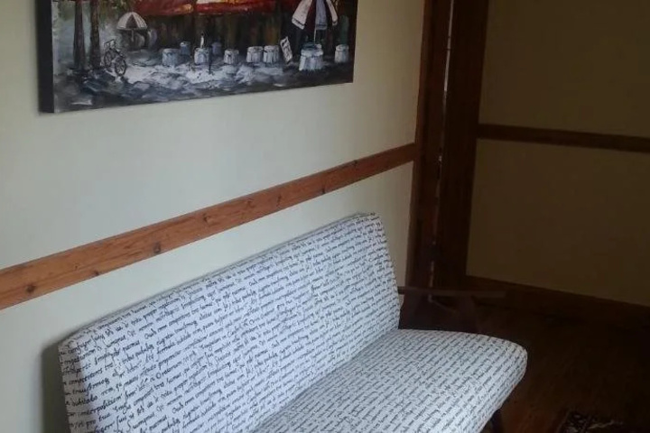 Room 5 of 22