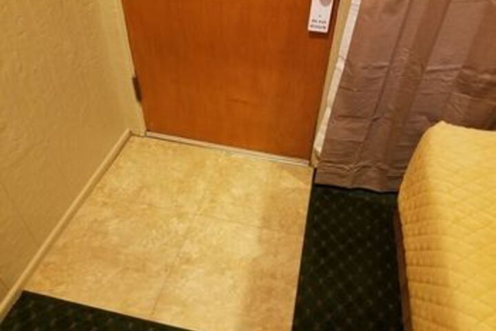Room 12 of 35