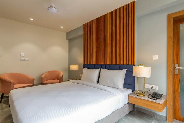 Room 12 of 63